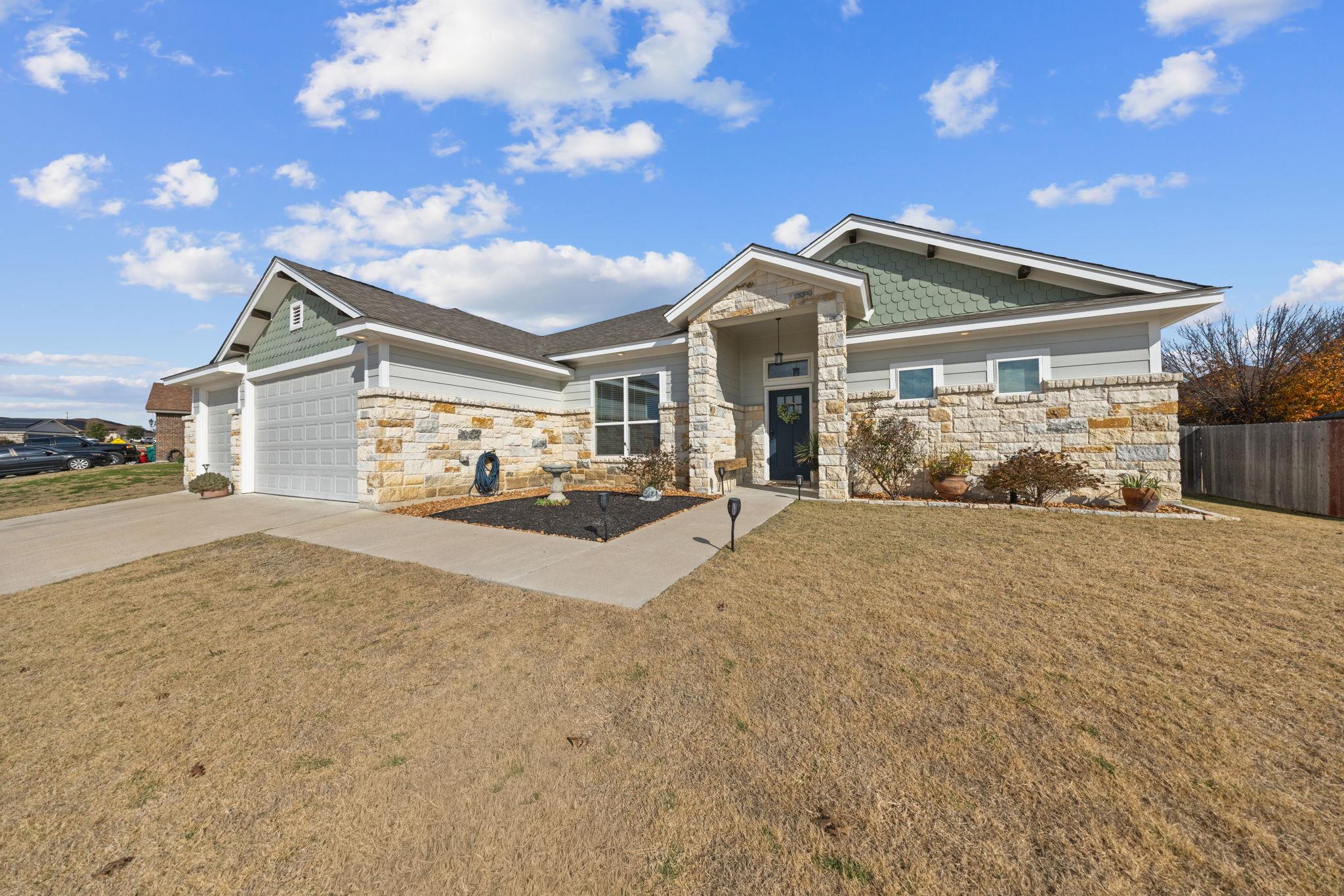 203 Slippery Elm DR