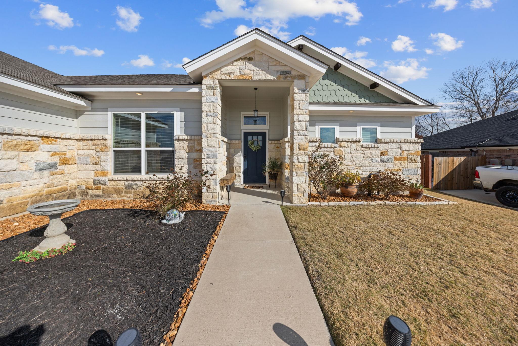 203 Slippery Elm DR