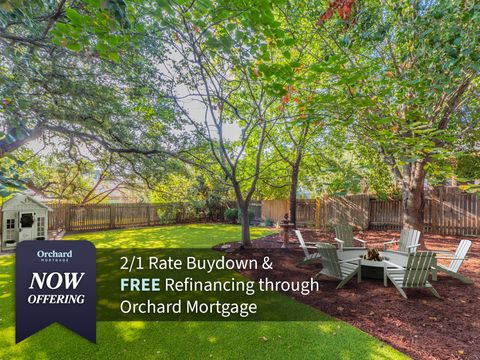 Photo of 309 El Socorro LN, Austin, TX 78732 (MLS # 1069177)