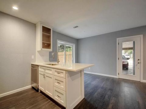 4702 Duval ST Austin TX 78751