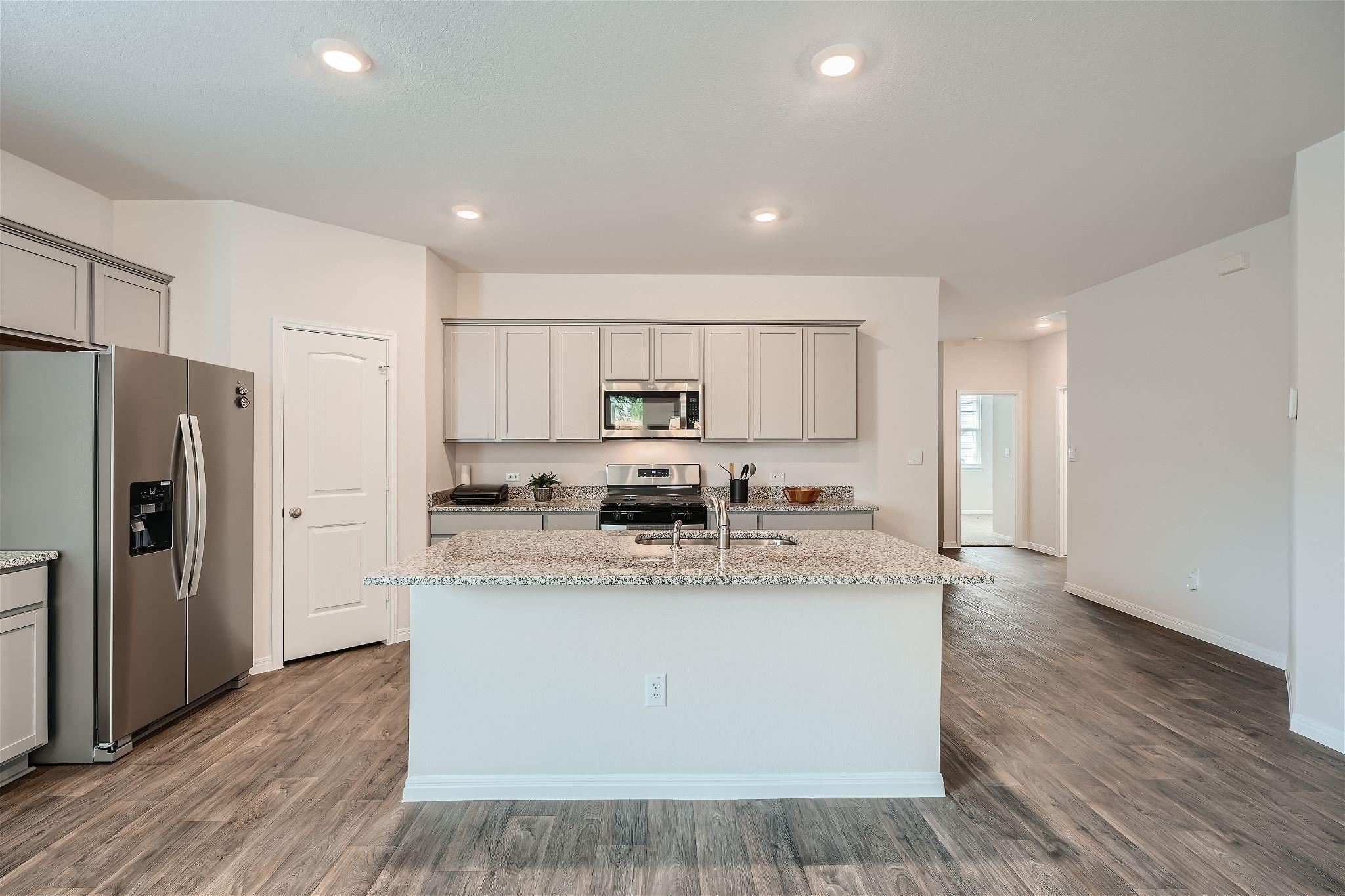 Kyle, Texas 78640, United States, 4 Bedrooms Bedrooms, ,2 BathroomsBathrooms,Residential,Pending,57179