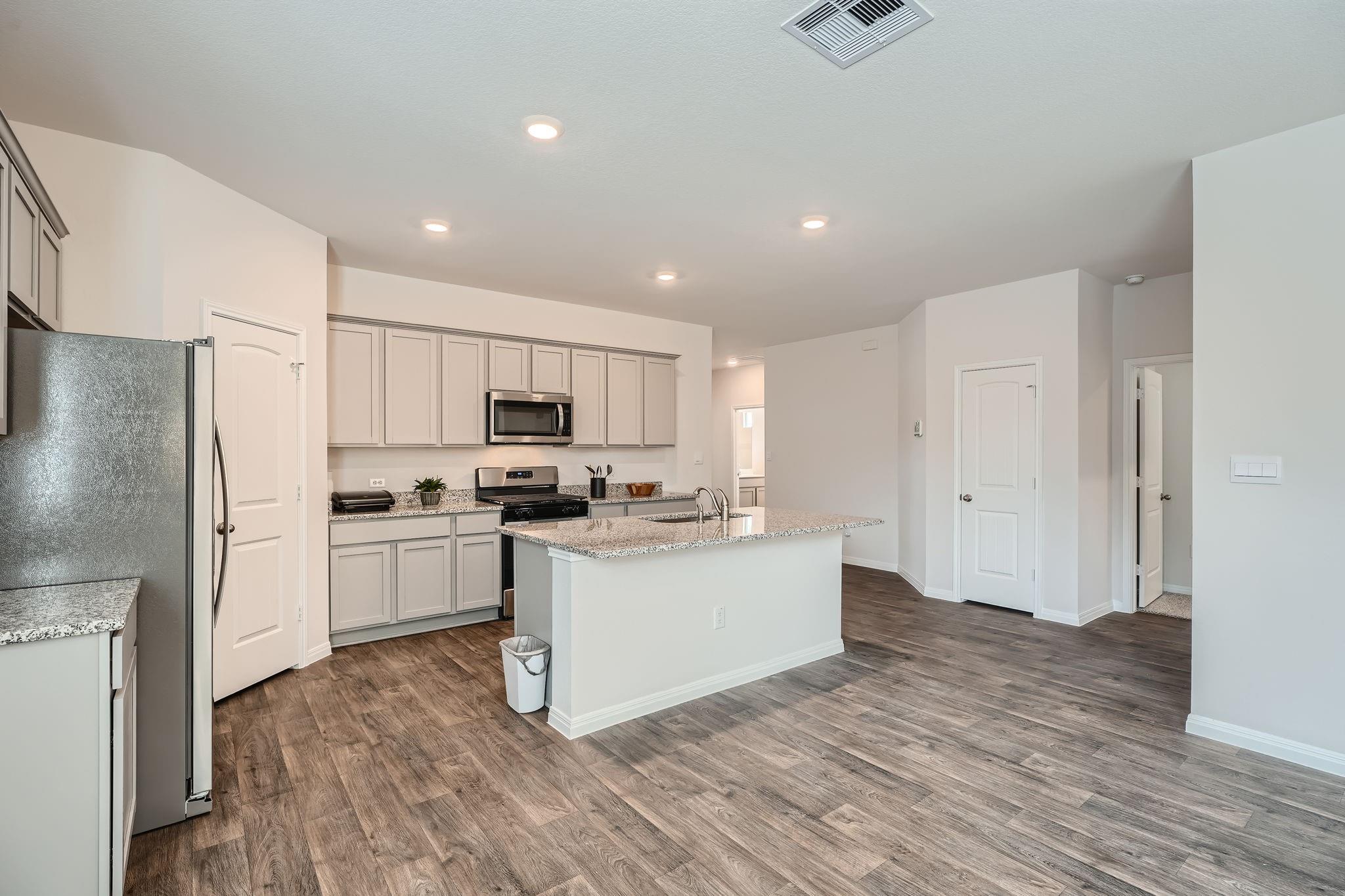 Kyle, Texas 78640, United States, 4 Bedrooms Bedrooms, ,2 BathroomsBathrooms,Residential,Pending,57179