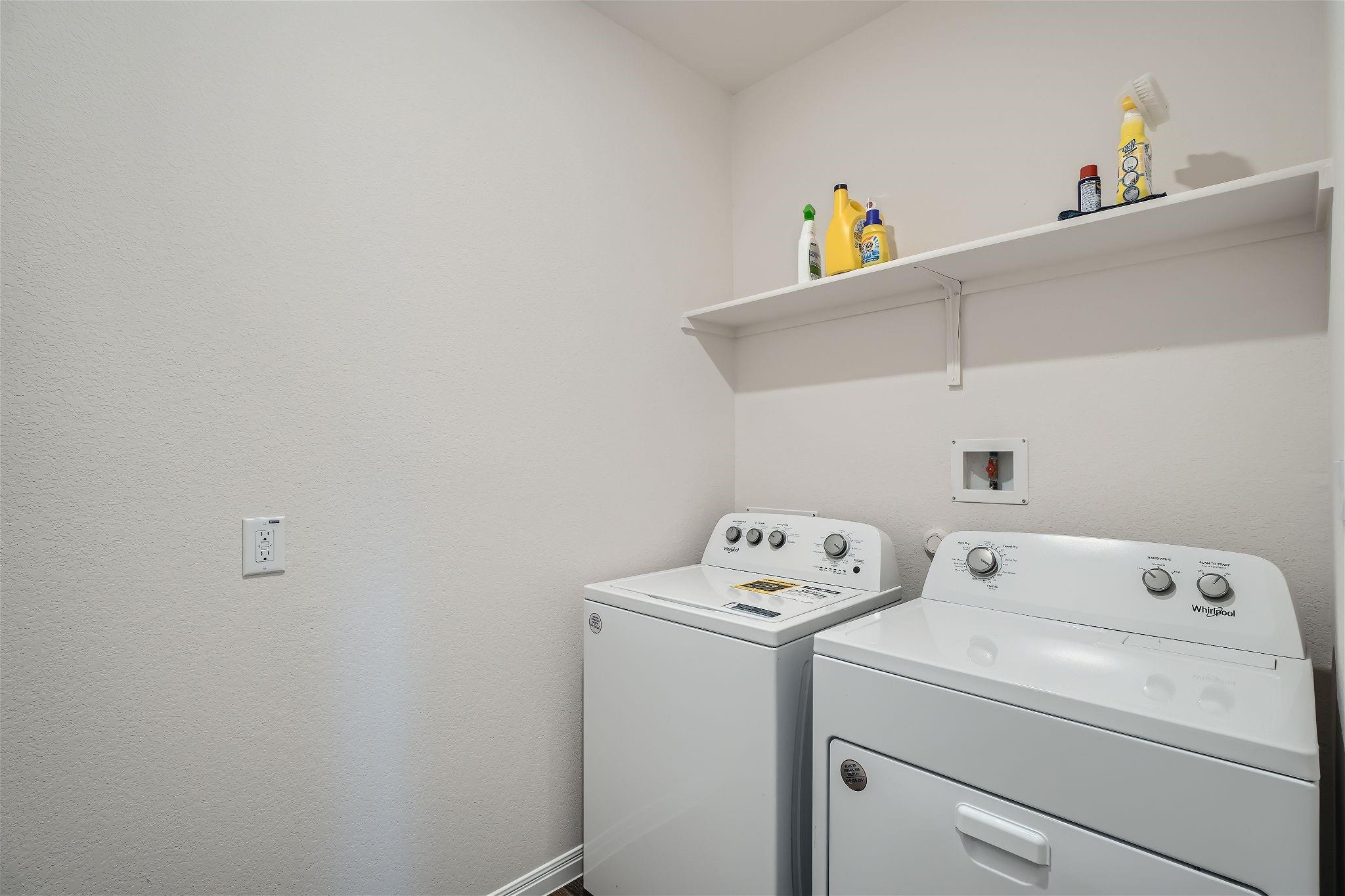 Kyle, Texas 78640, United States, 4 Bedrooms Bedrooms, ,2 BathroomsBathrooms,Residential,Pending,57179