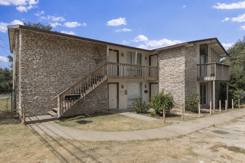Photo of 2507 Manor CIR, Austin, TX 78723 (MLS # 8520132)