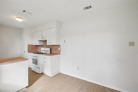 Tiny photo for 405 Baldridge DR, Austin, TX 78748 (MLS # 7831135)