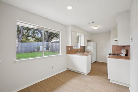 Tiny photo for 405 Baldridge DR, Austin, TX 78748 (MLS # 7831135)