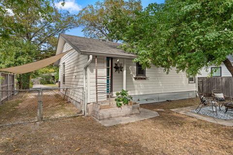 Tiny photo for 1909 Piedmont Ave, Austin, TX 78757 (MLS # 7844868)