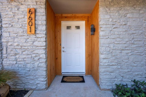 Tiny photo for 6601 Boleynwood DR, Austin, TX 78745 (MLS # 2065180)