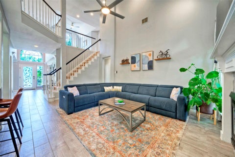 Tiny photo for 3002 Barton Point CIR, Austin, TX 78733 (MLS # 5760906)