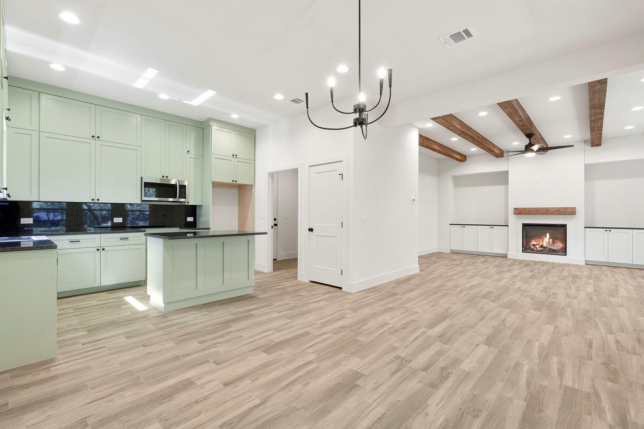 12 Wilson CIR