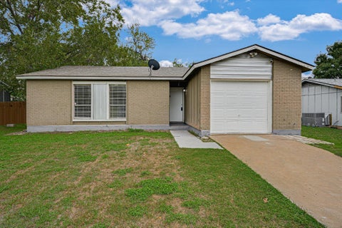 Photo of 509 Blueberry HL, Austin, TX 78745 (MLS # 6914090)