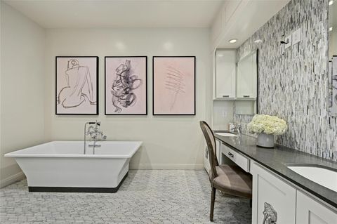 Tiny photo for 1712 Hartford RD, Austin, TX 78703 (MLS # 7251258)