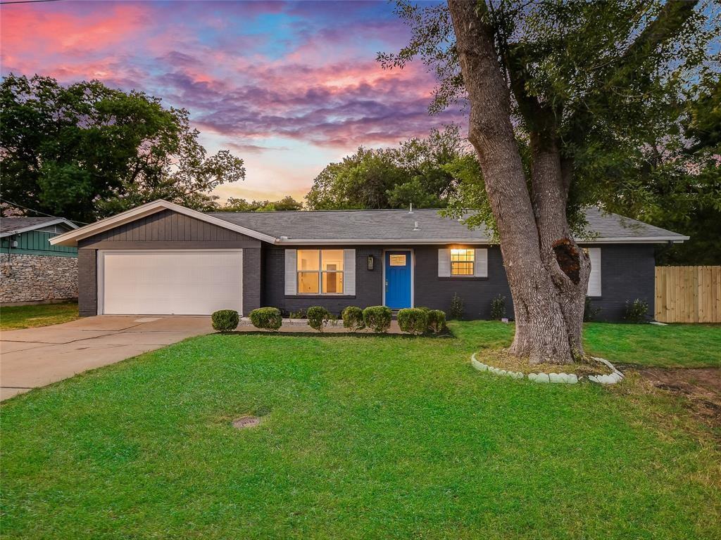 Photo 1 of 19 — 4206 McKinney Falls PKWY, Austin, TX 78744