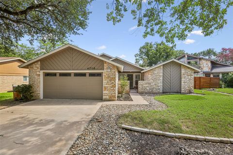 Photo of 4713 Trail Crest CIR, Austin, TX 78735 (MLS # 8298485)