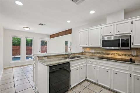 Tiny photo for 4713 Trail Crest CIR, Austin, TX 78735 (MLS # 8298485)
