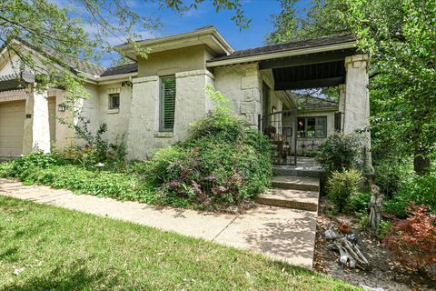 Photo of 2305 Barton Creek BLVD #28, Austin, TX 78735 (MLS # 6074732)