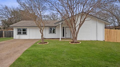 1112 Village Green DR Austin TX 78753