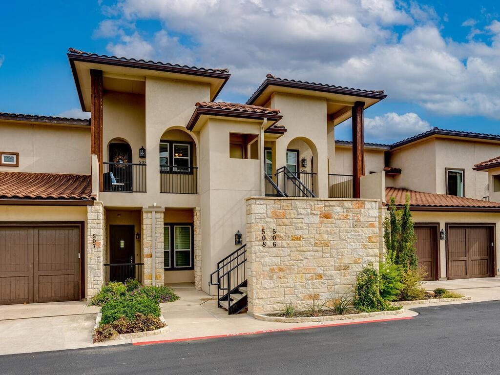 2601 N Quinlan Park RD 508