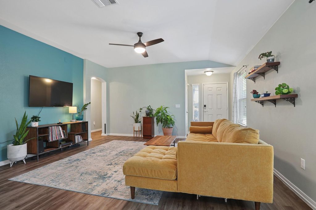 Photo of 13804 Sierra Wind LN, Elgin, TX 78621 (MLS # 9441161)