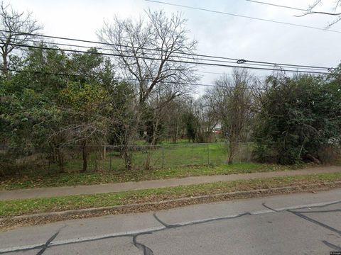 Photo of 1321 Redd ST, Austin, TX 78745 (MLS # 6587063)