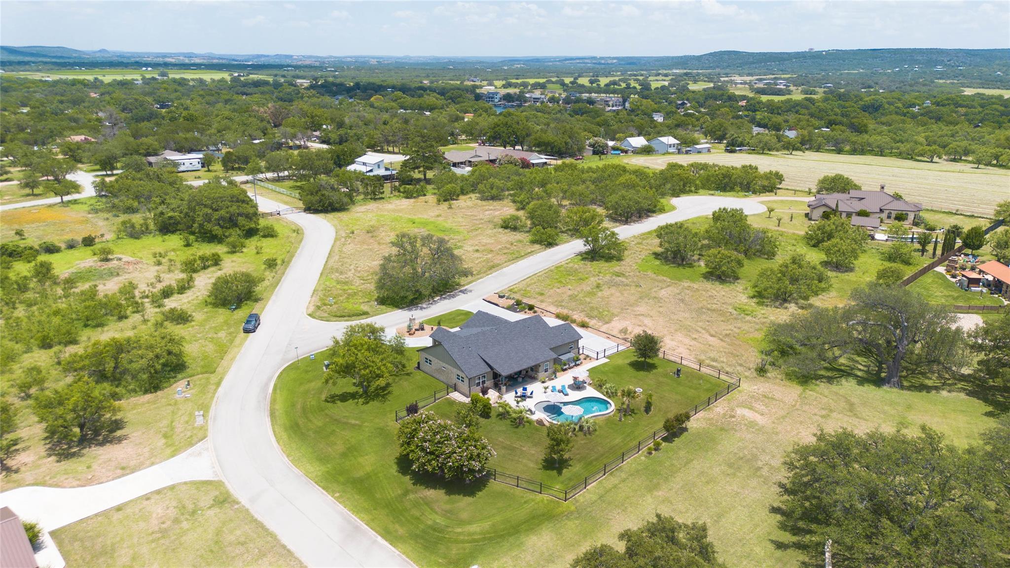 106 Samantha LN