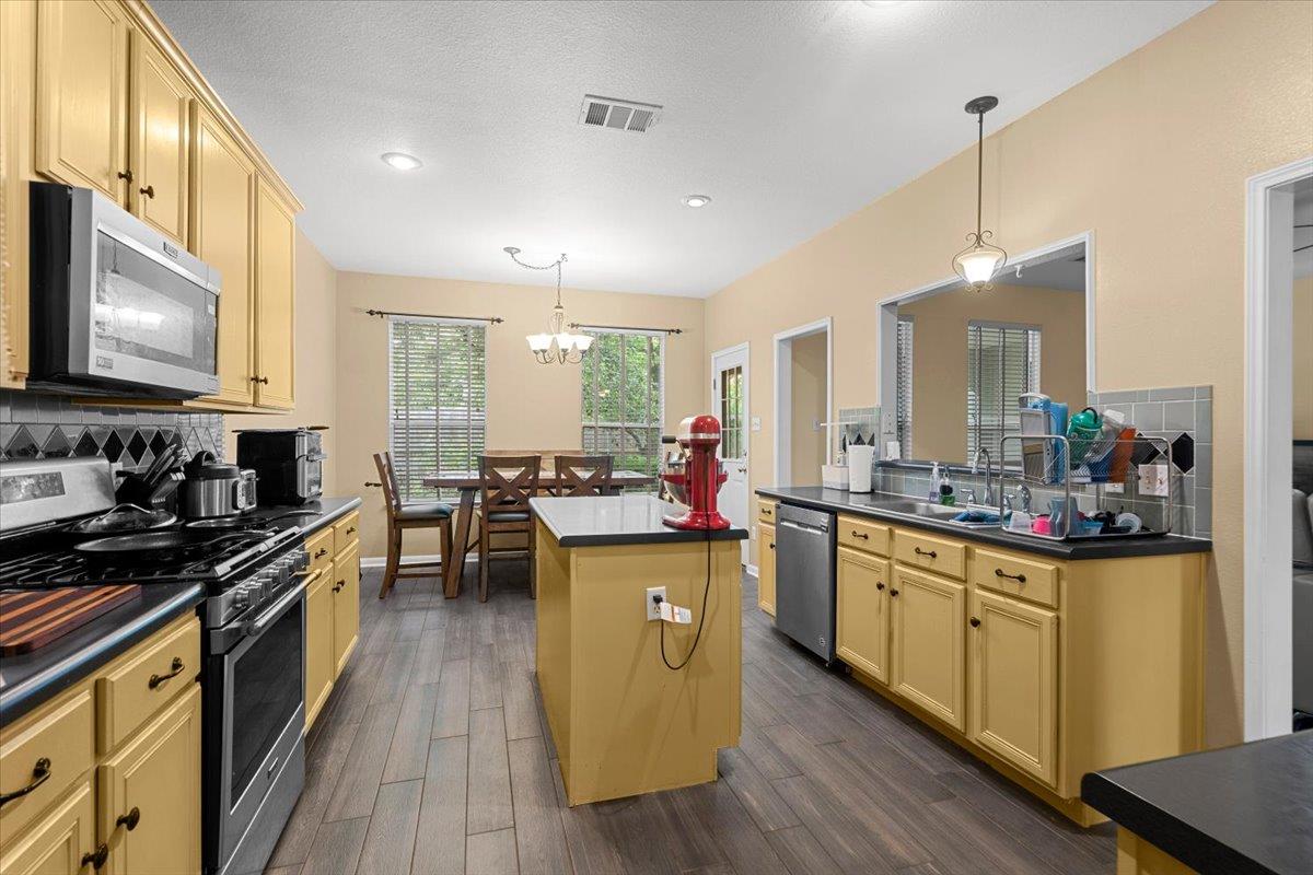310 N Carriage Hills DR