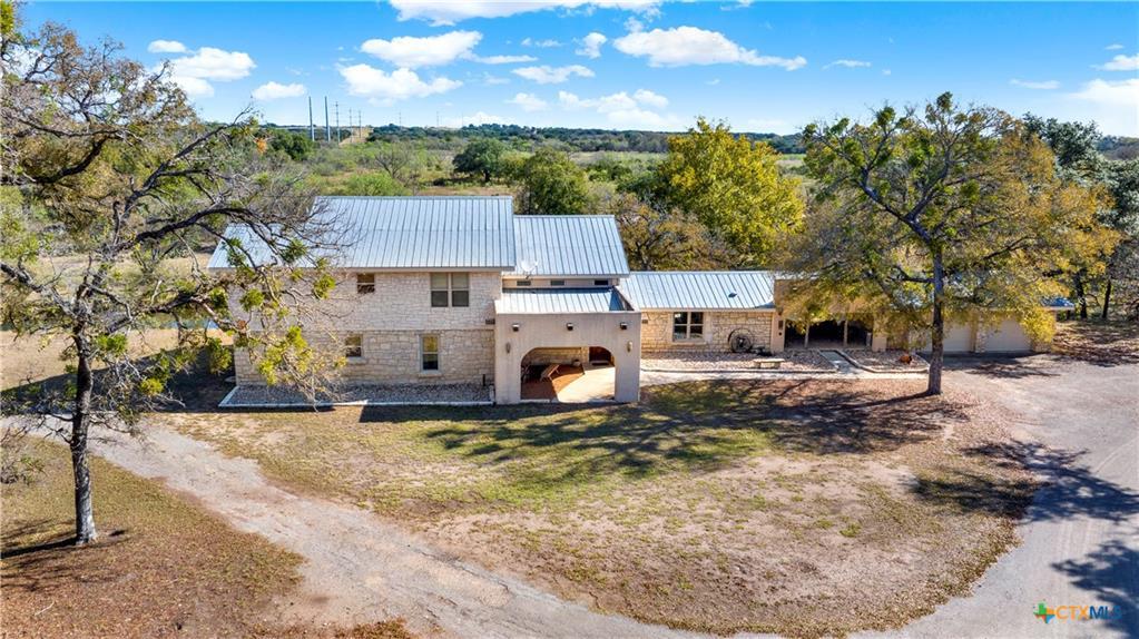 190 Private Road 3011