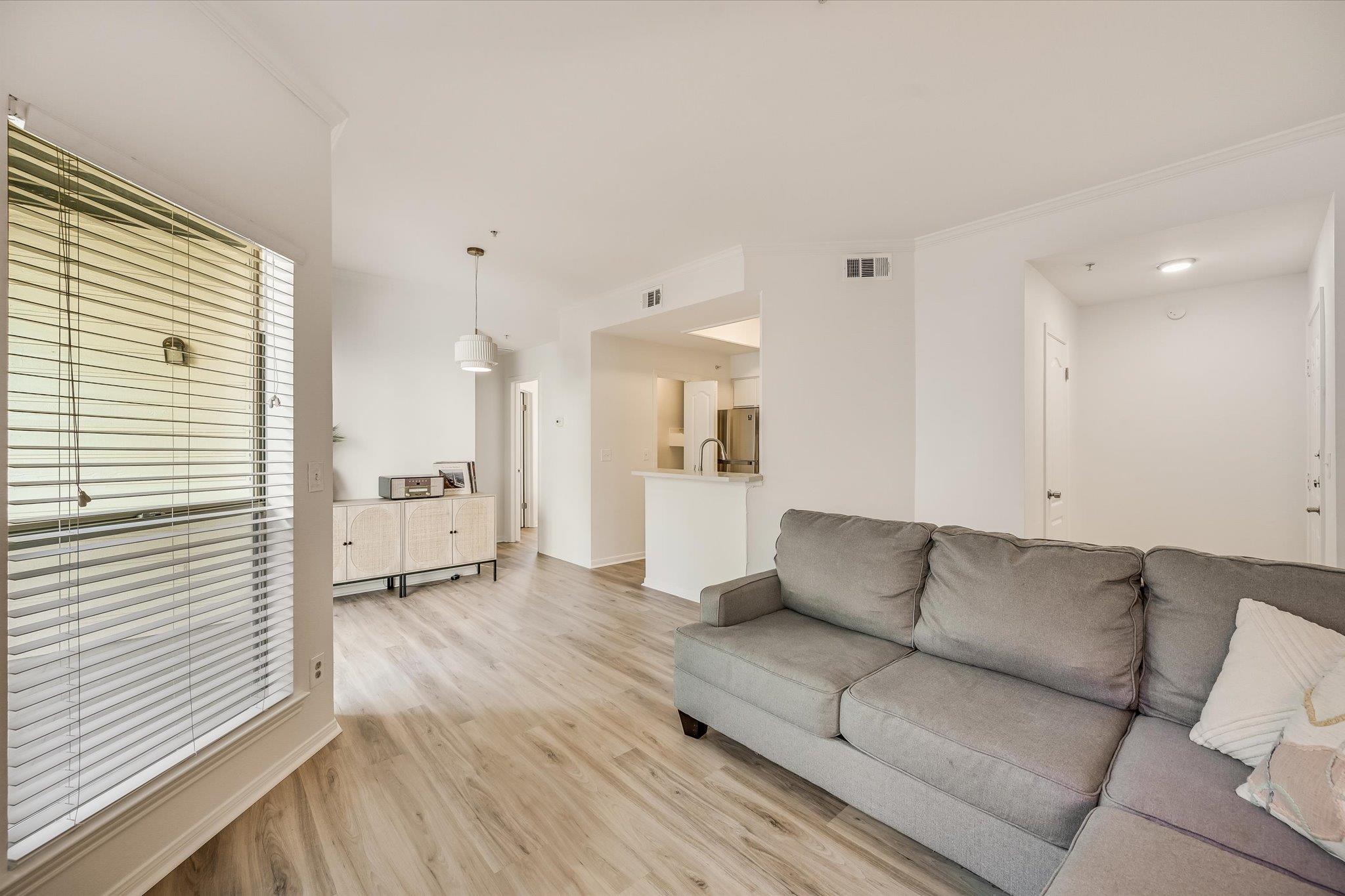 6000 Shepherd Mountain CV 1805