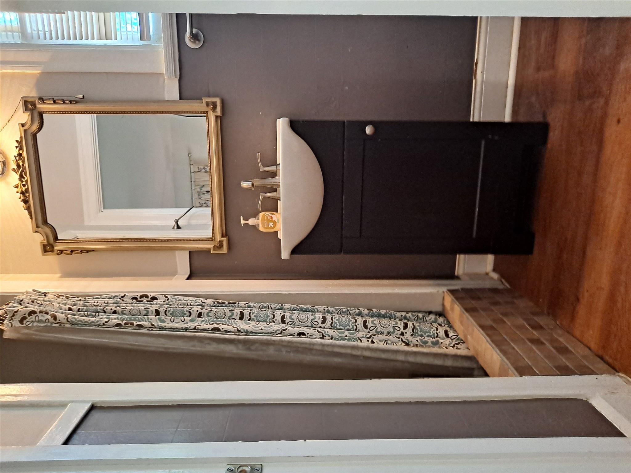 1906 San Gabriel ST 16
