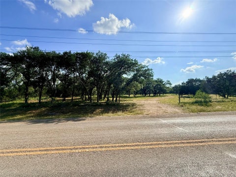 Photo of 1435 Hilliard RD, San Marcos, TX 78666 (MLS # 8154120)