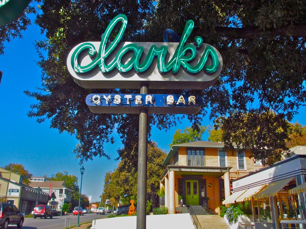 Austin, Texas 78703, United States, 1 Bedroom Bedrooms, ,1 BathroomBathrooms,Residential,Active,242245