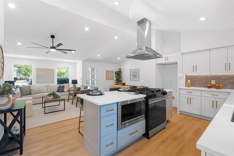 Tiny photo for 1421 Westmoor DR, Austin, TX 78723 (MLS # 6673623)