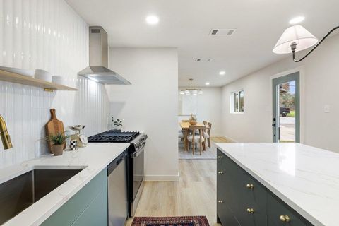 Tiny photo for 7614 WATSON ST, Austin, TX 78757 (MLS # 1252537)