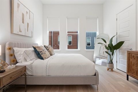 Tiny photo for 2505 Bluebonnet LN #13, Austin, TX 78704 (MLS # 7876429)