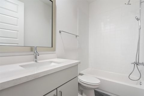 Tiny photo for 2505 Bluebonnet LN #13, Austin, TX 78704 (MLS # 7876429)