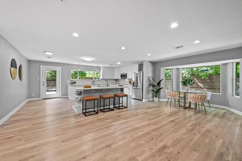 Tiny photo for 3305 Santa Monica DR, Austin, TX 78741 (MLS # 6251860)