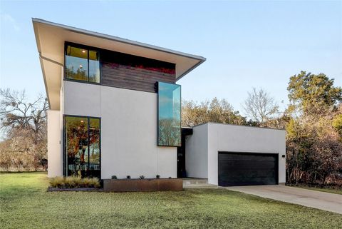 Photo of 5710 Longhorn LNDG, Austin, TX 78734 (MLS # 3151787)