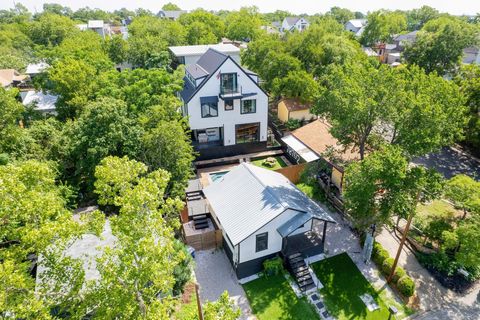 Photo of 1914 E 8th ST, Austin, TX 78702 (MLS # 8698898)