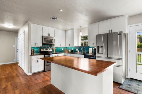 8601 Putnam DR Austin TX 78757