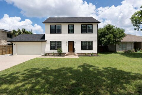 Tiny photo for 8601 Putnam DR, Austin, TX 78757 (MLS # 1834148)