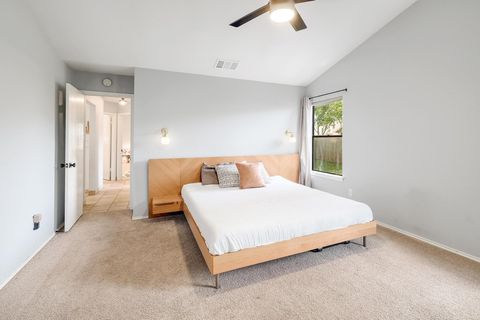 Tiny photo for 2205 Waterway BND, Austin, TX 78728 (MLS # 9128377)