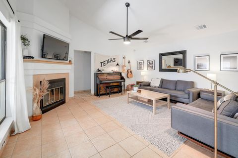 Tiny photo for 2205 Waterway BND, Austin, TX 78728 (MLS # 9128377)