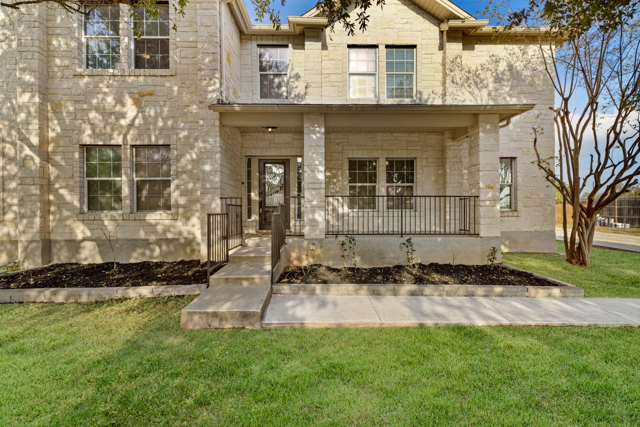 600 Bella Vista Circle CIR