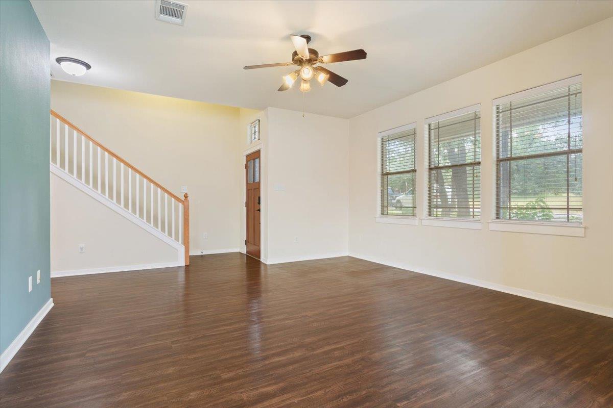 205 Village Park DR