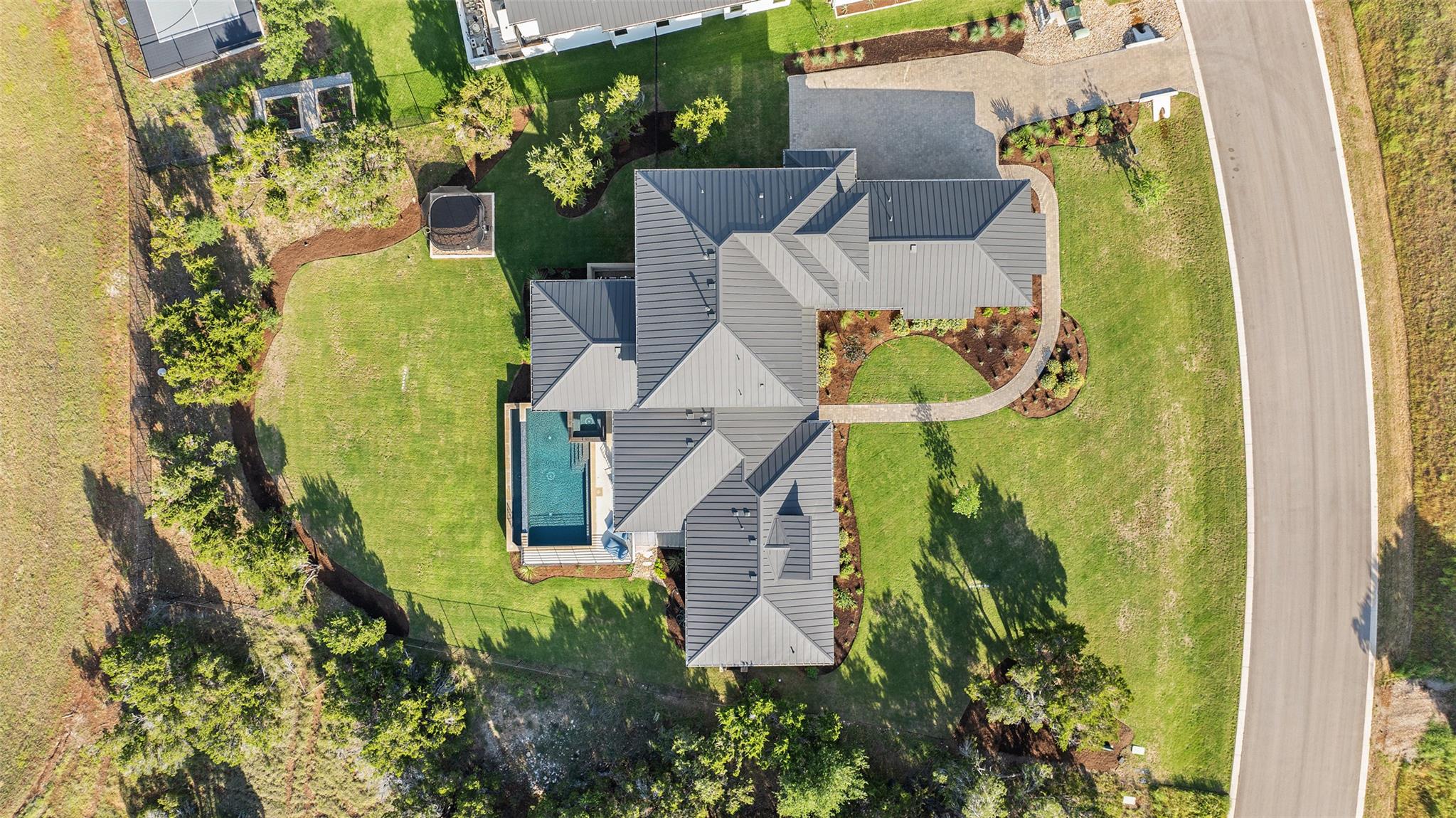 6404 Madrone Tree LN