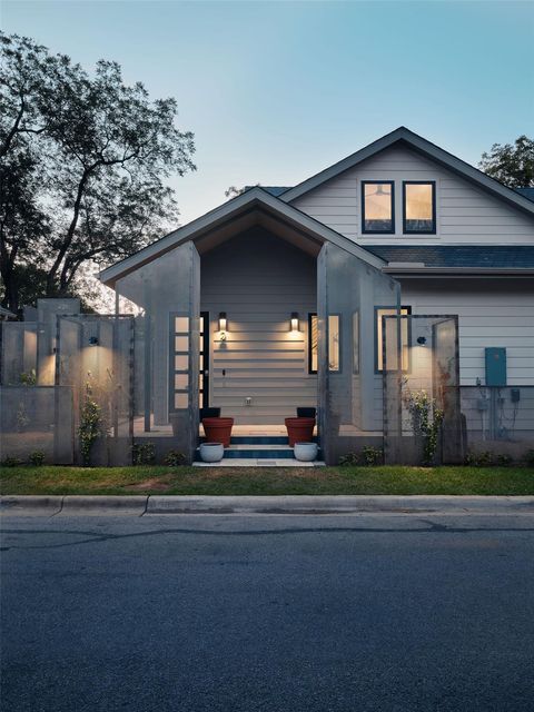 Tiny photo for 1401 E 3rd ST #2, Austin, TX 78702 (MLS # 5578126)