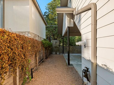 Tiny photo for 1401 E 3rd ST #2, Austin, TX 78702 (MLS # 5578126)