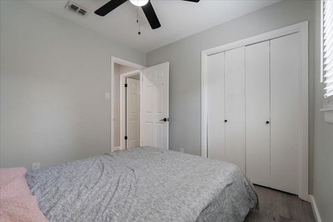 Tiny photo for 3400 Laguna DR, Austin, TX 78741 (MLS # 7516706)