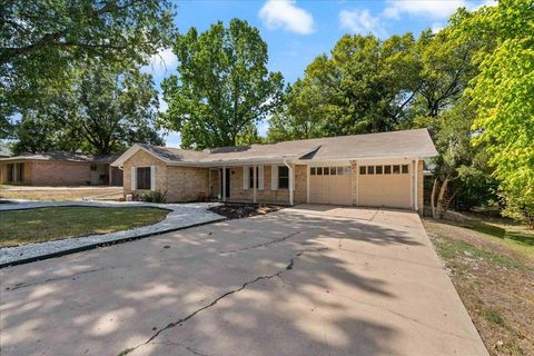 Tiny photo for 3400 Laguna DR, Austin, TX 78741 (MLS # 7516706)