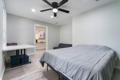 Tiny photo for 3400 Laguna DR, Austin, TX 78741 (MLS # 7516706)